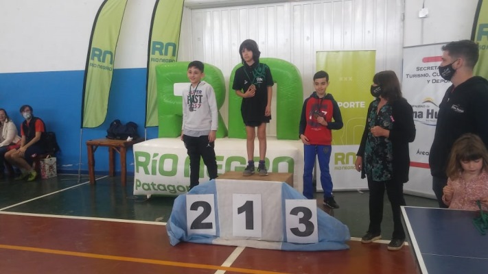 La Escuela Municipal De Tenis De Mesa Estuvo Presente En Bariloche Ar